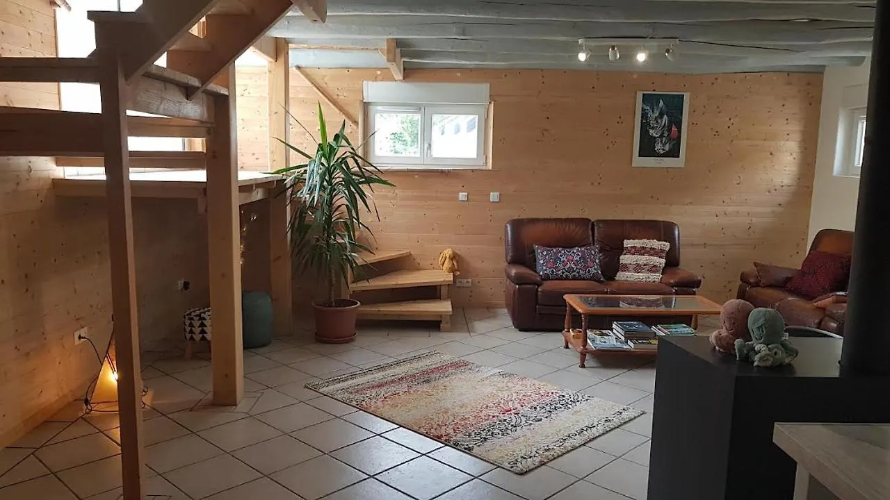 Hébergement de vacances Maison atypique à 10 minutes des plages Camoël
