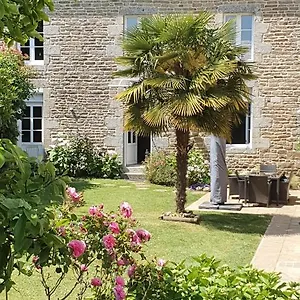  Hébergement de vacances L'embellie